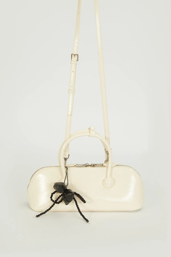 Levidor Charm Detaylı Baget Çanta - Beyaz (930417)