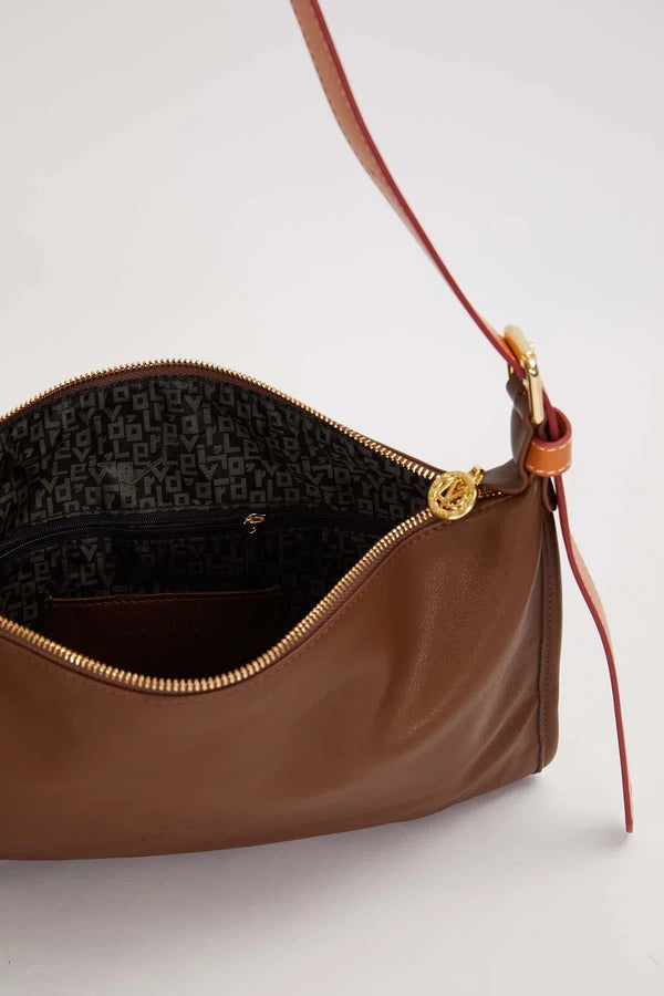 Levidor Charm Aksesuar Detaylı Baget Çanta - Kahve (930885)
