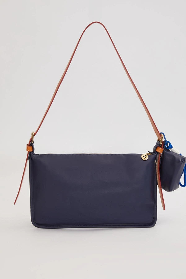 Levidor Charm Aksesuar Detaylı Baget Çanta - Mavi (930885)